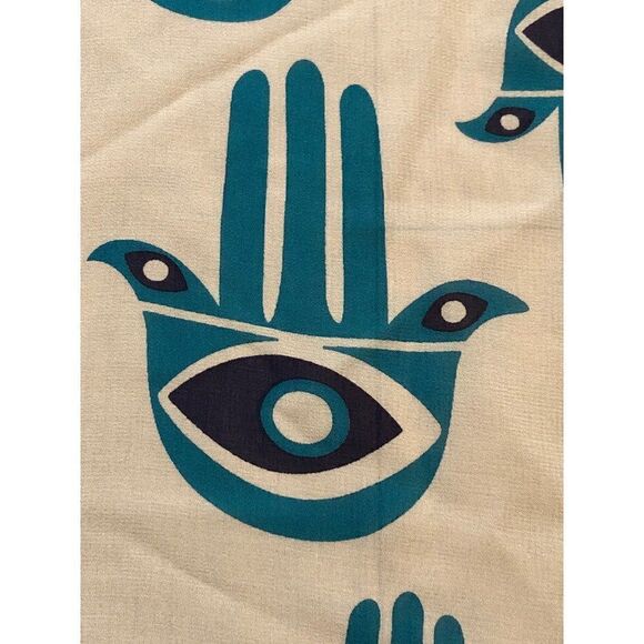 Otrera Silk scarf Indian Bird Hand 42” x 42” - Picture 3 of 3